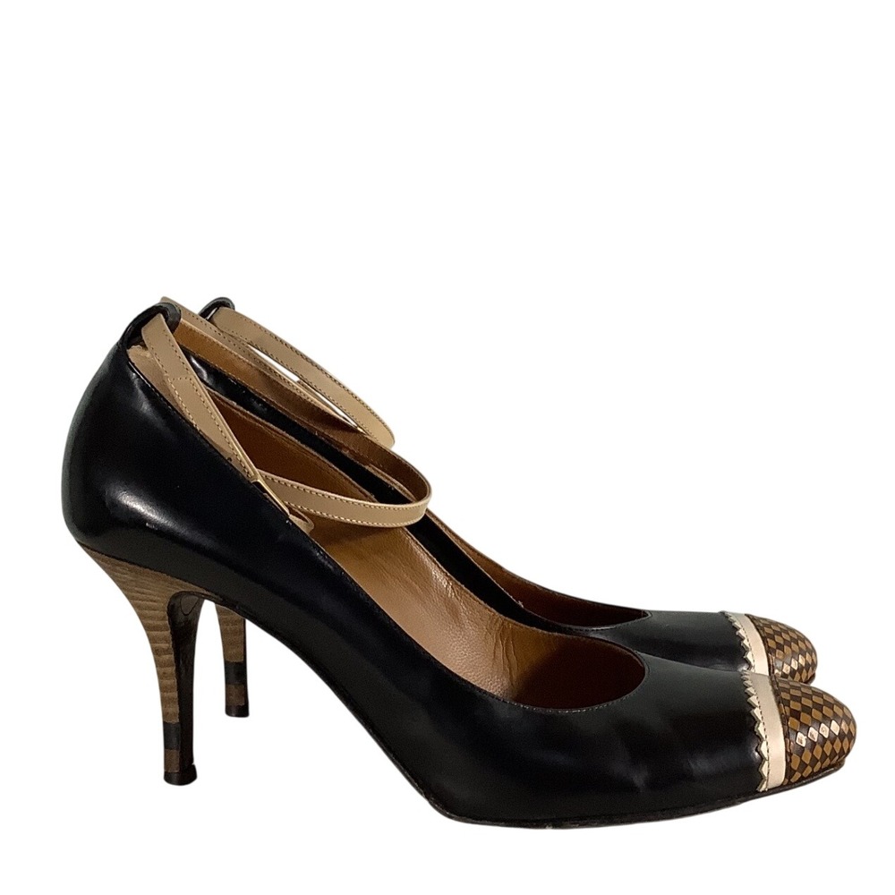 Fendi Black Leather Ankle Strap Pumps Woven Toe Heels Made in Italy Size 38